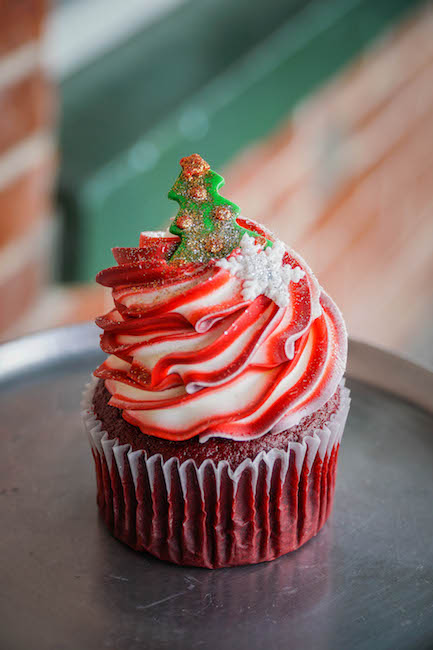 Sweetie Pies Bakery Christmas Cupcake